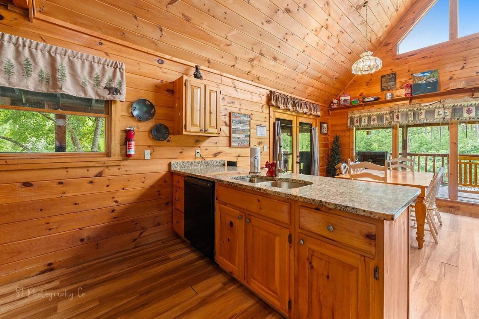 Hibernation Station Cabin Villa Sevierville Exterior photo